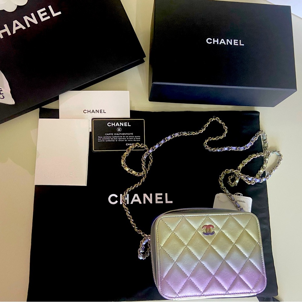 2021 NEW Chanel Iridescent Multicolor Small Camera Vanity Case Crossbody Bag